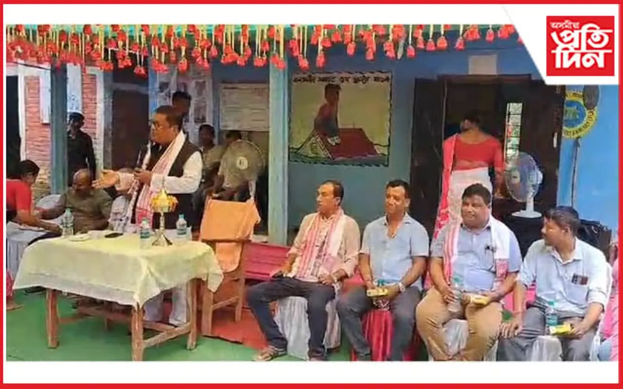 বৰদৈবাম চাহ মজদুৰ জনজাতি মধ্য ইংৰাজী বিদ্যালয়ৰ ডিজিটেল শ্ৰেণী কোঠা উদ্বোধন শিক্ষামন্ত্ৰীৰ